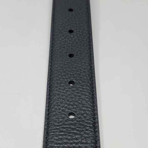 Salvatore Ferragamo Gold Gancini Buckle Reversible Black/Dark Blue Belt. - Picture 4 of 7